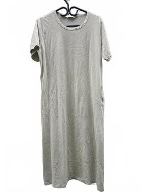 Smash + Tess Tia T-Shirt Dress Oatmeal Short Sleeve  With pockets  Size Med.